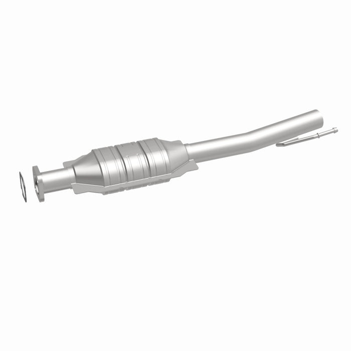 MagnaFlow Direct Fit Catalytic Converter 01-04 Escape 3.0L OEM