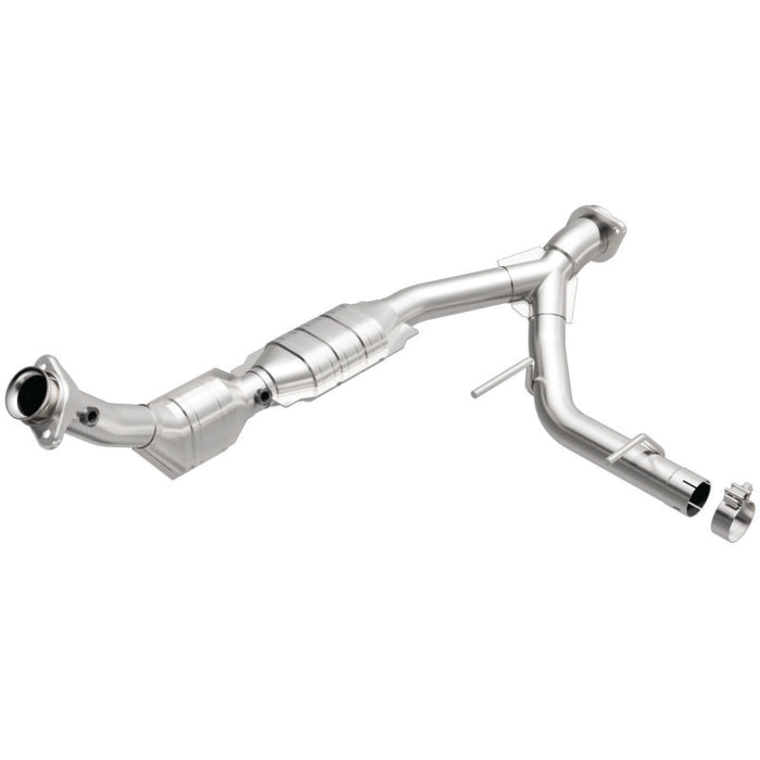 MagnaFlow Direct Fit Catalytic Converter 03-04 Ford Expedition 5.4L V8 Passenger Side