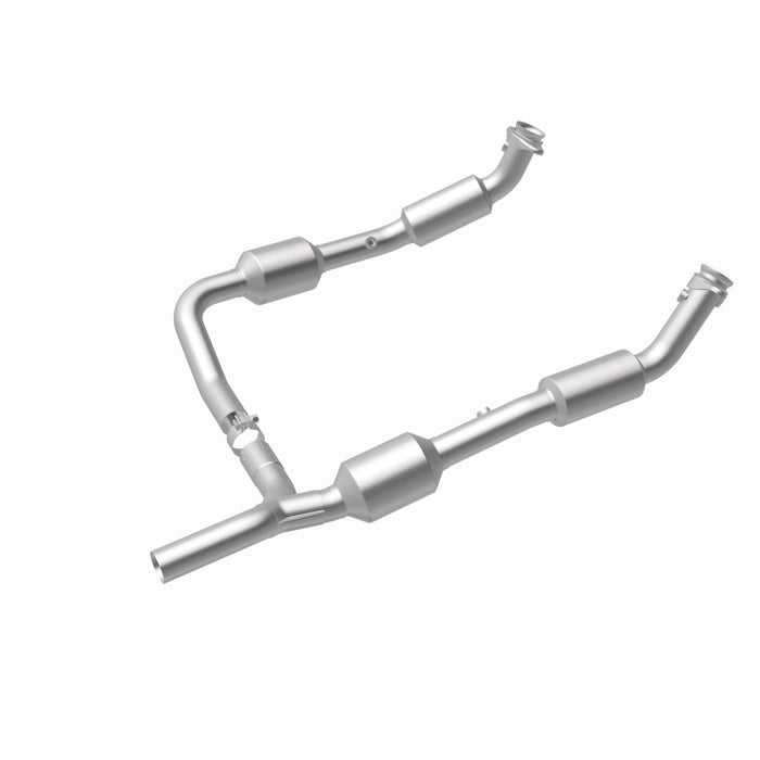 MagnaFlow Direct Fit Catalytic Converter OEM 07-08 Ford E-150