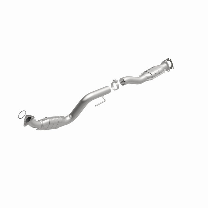 MagnaFlow Direct Fit Catalytic Converter 03-05 Express 2500 4.8L Passenger Side
