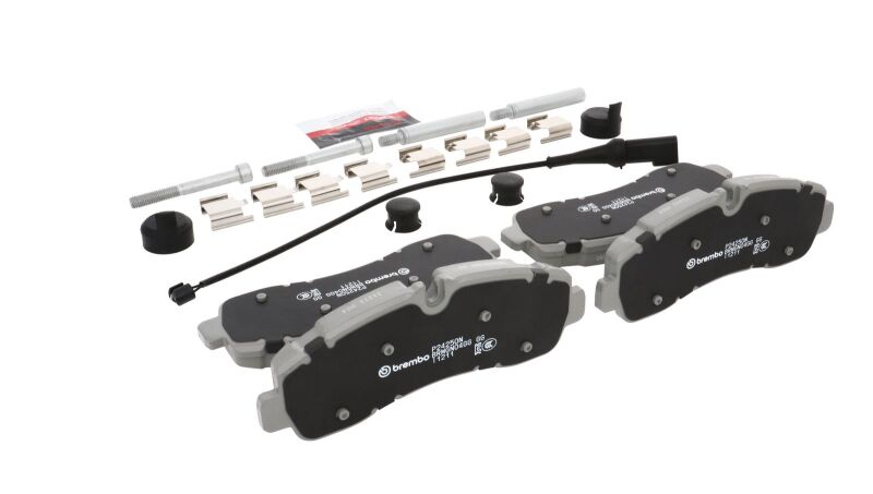 Brembo OE 20-22 Ford Transit-150/Transit-250/Transit-350/Transit-350 HD Ceramic Brake Pad - Rear