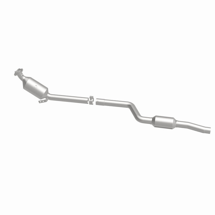 MagnaFlow 2011 C300 V6 3 OEM Underbody Direct Fit Converter