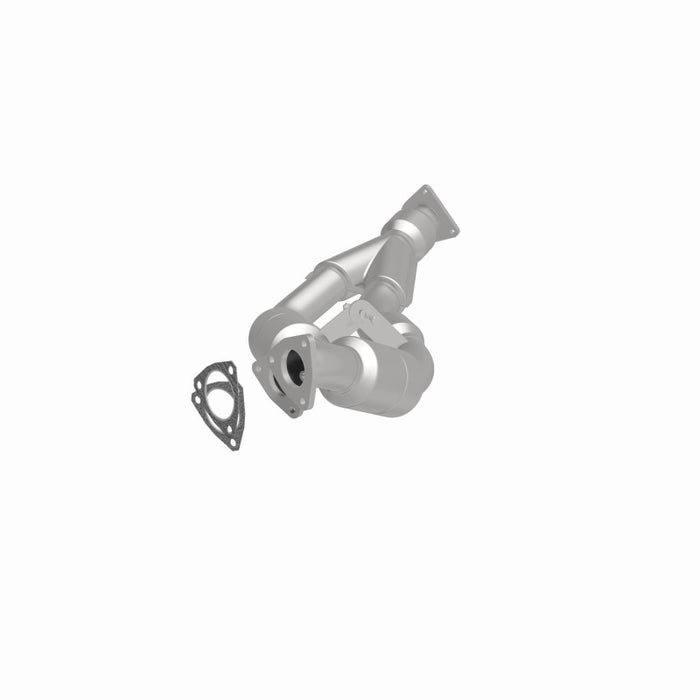 MagnaFlow Direct Fit Catalytic Converter 04-06 VW Touareg 3.2L