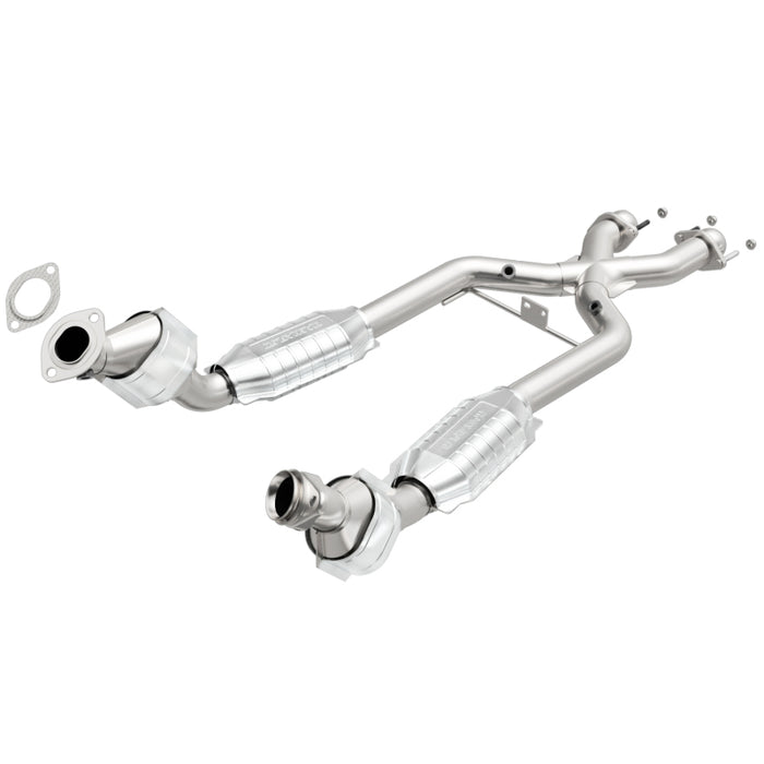 MagnaFlow Direct Fit Catalytic Converter 96-98 Ford Mustang 4.6L