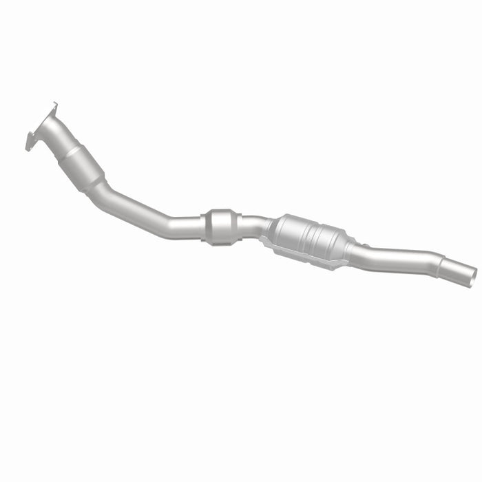 MagnaFlow Direct Fit Catalytic Converter 00-02 Audi A6 Quattro 2.7L
