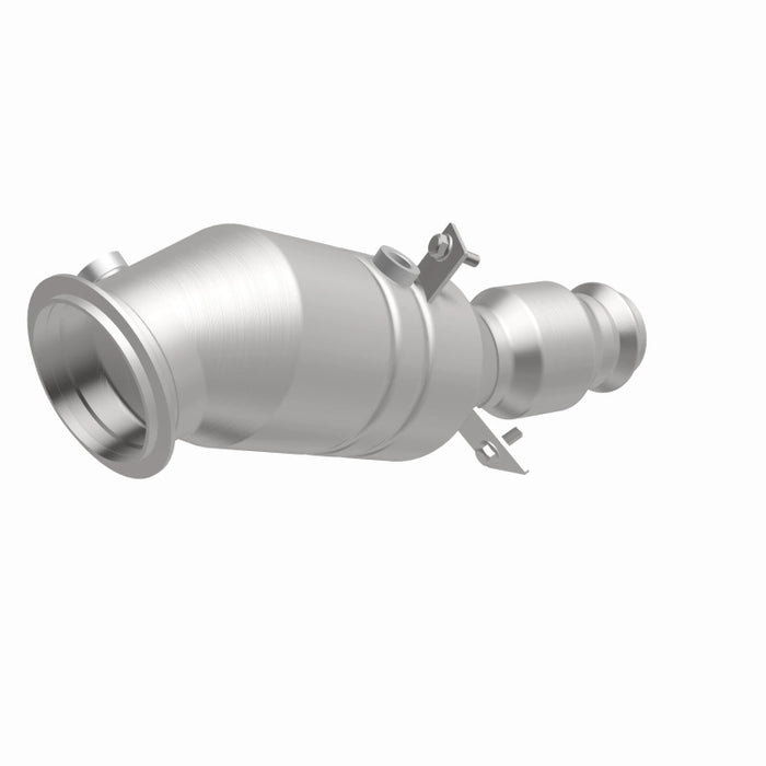 MagnaFlow Direct Fit Catalytic Converter 2016 BMW 428i 2.0L Underbody