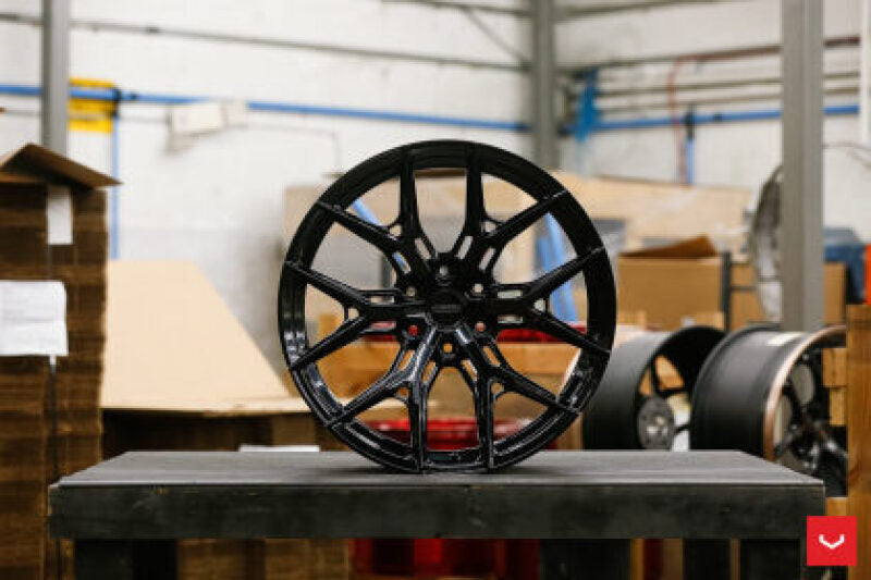 Vossen HF6-4 20X10 / 8X180 / ET18 / SUPER DEEP / 124.3 - Gloss Black