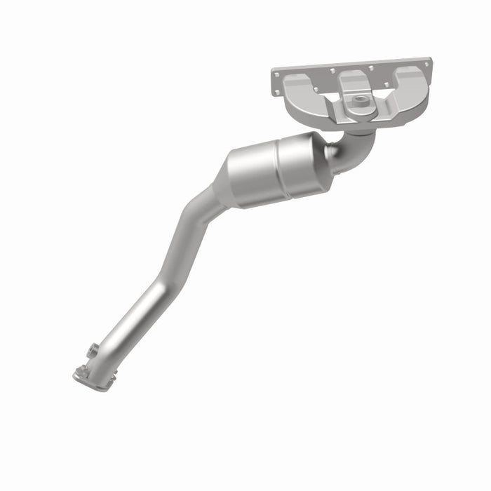 MagnaFlow Direct Fit Catalytic Converter BMW 5 01-03 front OEM