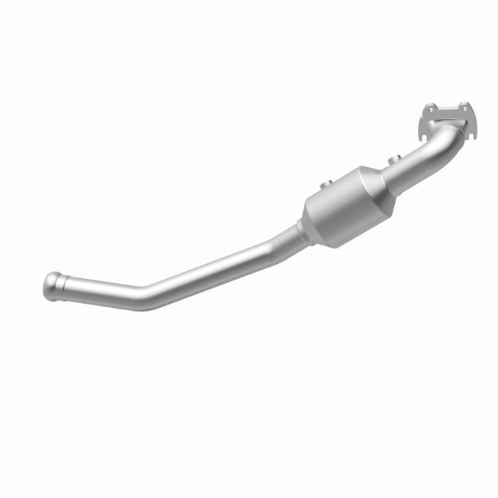 MagnaFlow Direct Fit Catalytic Conv 13-18 Dodge Durango 3.6L V6 / 13-18 Jeep Grand Cherokee 3.6L V6