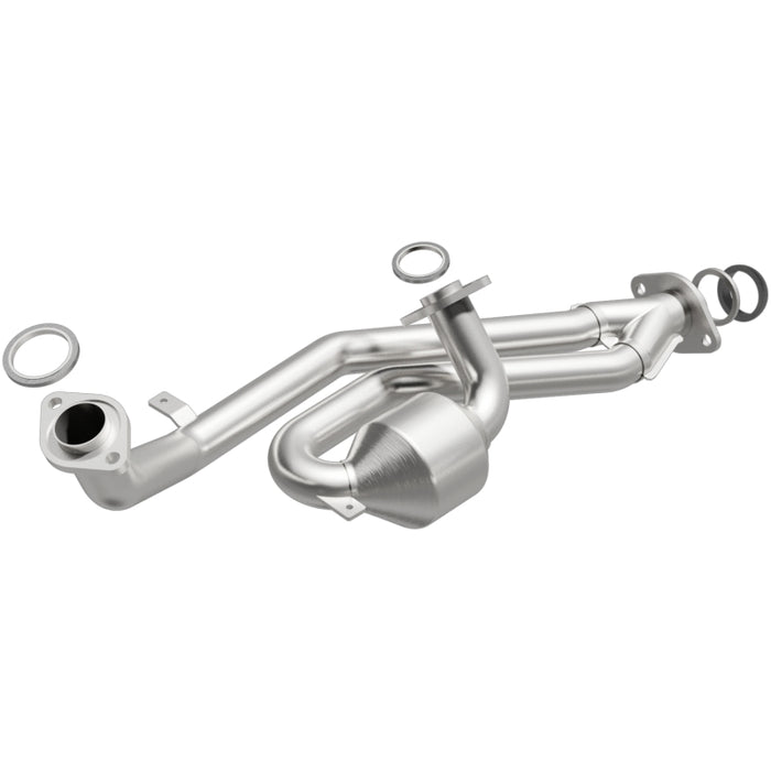 MagnaFlow Direct Fit Catalytic Converter 01-03 Toyota Sienna 3.0L