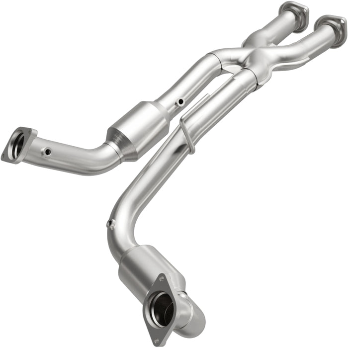 MagnaFlow Direct Fit Catalytic Converter 06-10 Jeep Grand Cherokee 6.1L