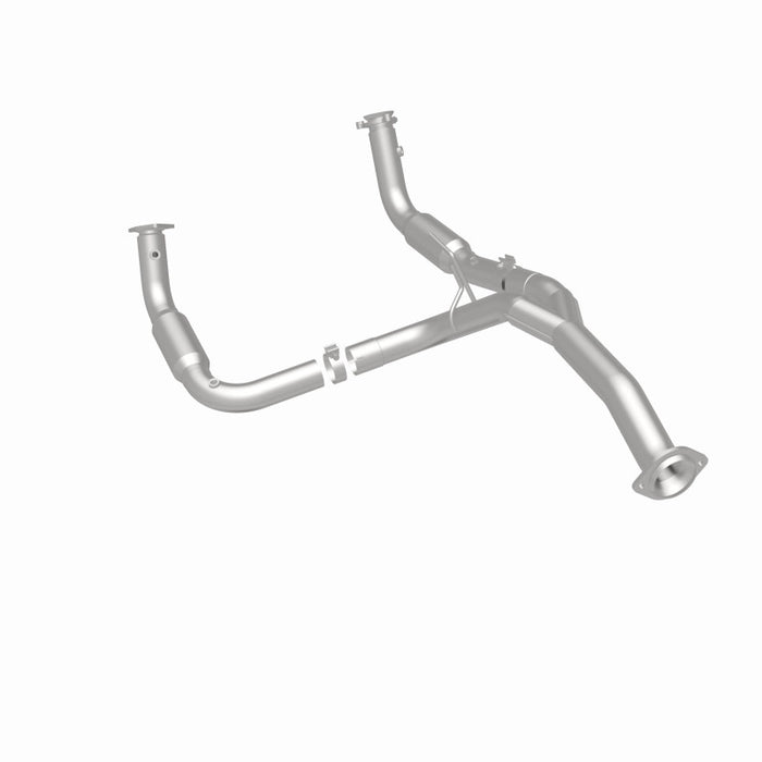 MagnaFlow 2011 Chevrolet Silverado 2500 HD 6.0L Direct Fit Converter