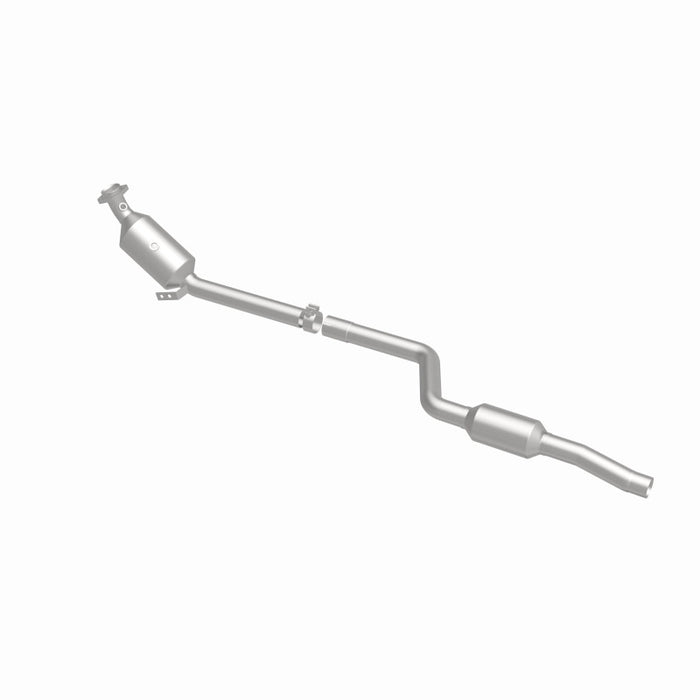 MagnaFlow 2011 C300 V6 3 OEM Underbody Direct Fit Converter