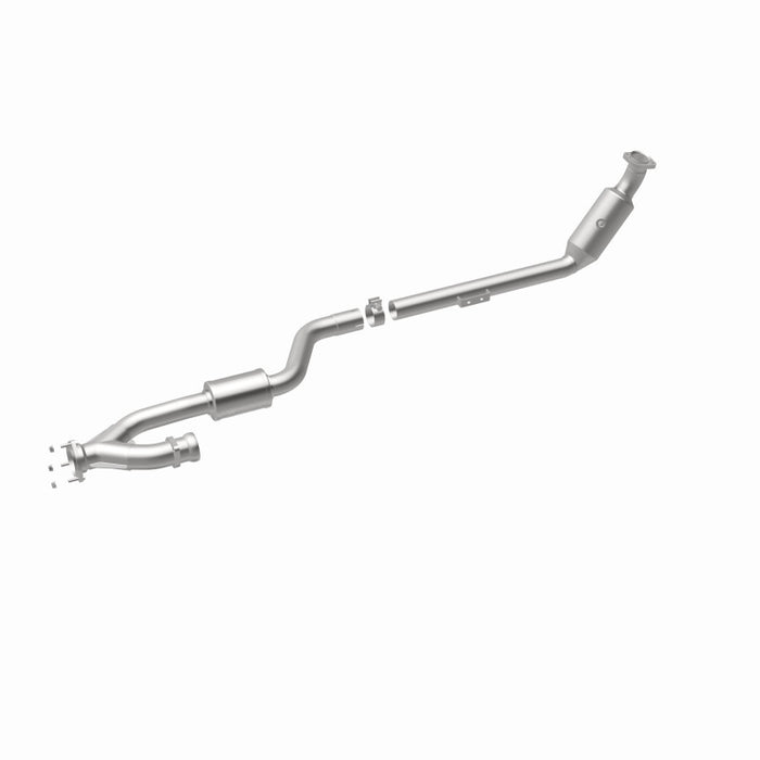 MagnaFlow Direct Fit Catalytic Converter 06-07 Mercedes C230 2.5L Driver Side