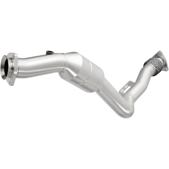 MagnaFlow Direct Fit Catalytic Converter 04-06 VW Phaeton 4.2L Driver Side Front