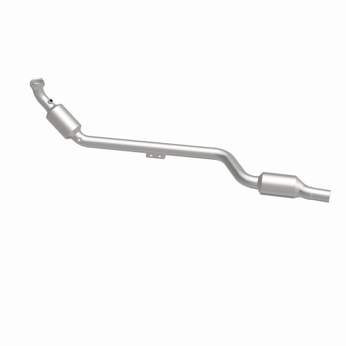 MagnaFlow Direct Fit Catalytic Converter 02-04 Mercedes C32 3.2L Passenger Side