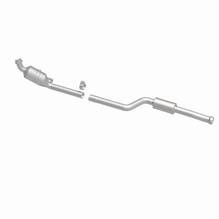 MagnaFlow Direct Fit Catalytic Converter 08-10 C300 3.0L D/S