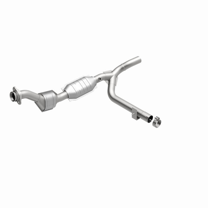 MagnaFlow Direct Fit Catalytic Converter 99 Ford F-150 4.6L
