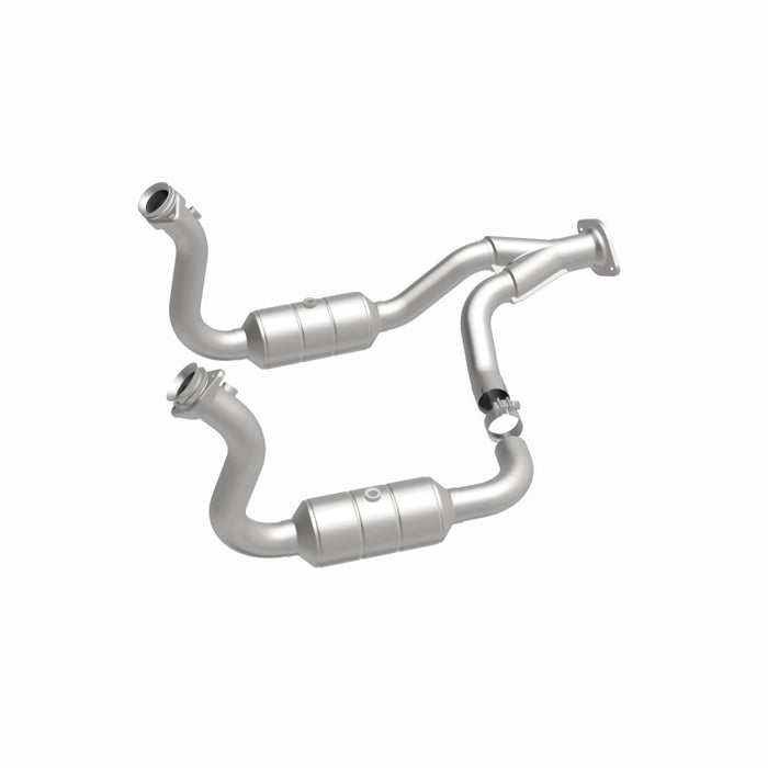 MagnaFlow 08-10 Ford F-350 Super Duty 6.8L Direct Fit Converter
