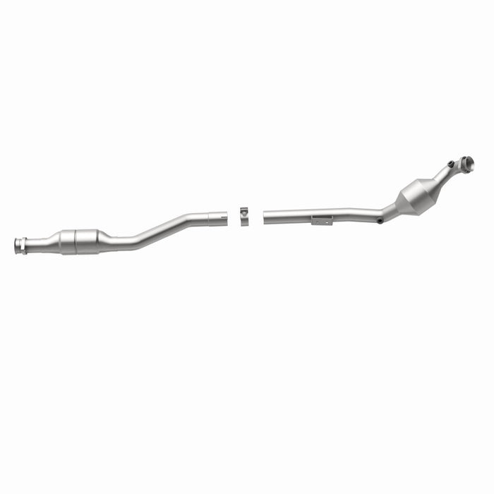 MagnaFlow Direct Fit Catalytic Converter 00-02 Mercedes E430 4.3L