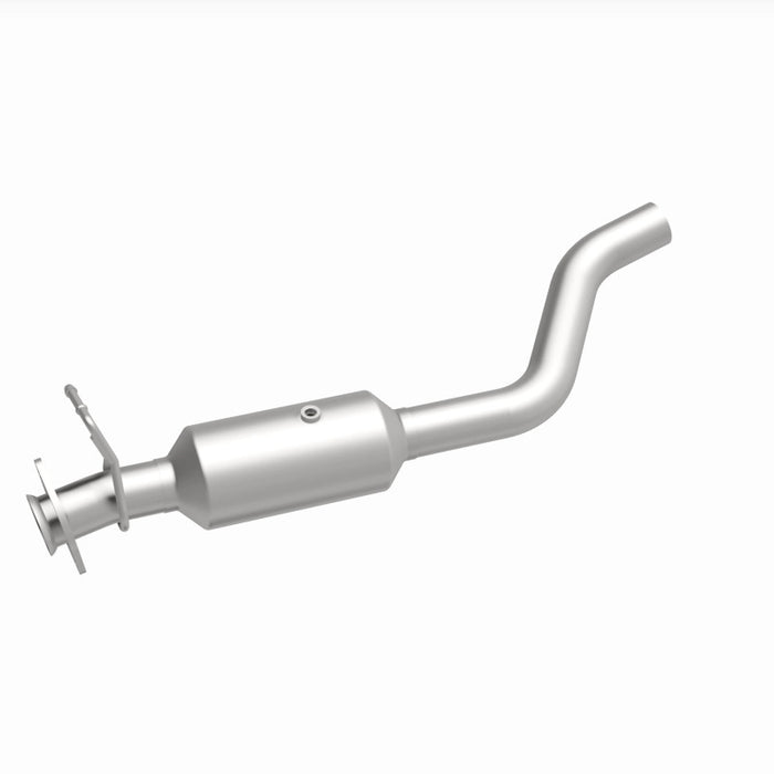 MagnaFlow 22-24 Ford F-650 V8 7.3L Underbody Direct Fit Catalytic Converter