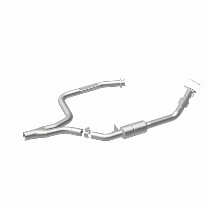 MagnaFlow Direct Fit Catalytic Converter Camaro 98-02 5.7L P/S
