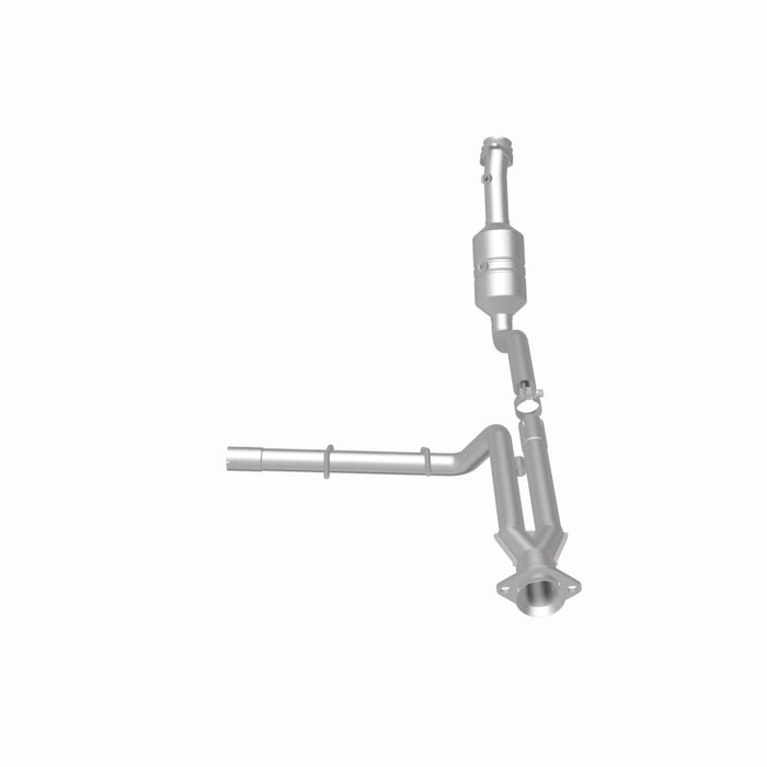 MagnaFlow Direct Fit Catalytic Converter 2011-2014 F-150 3.7L Underbody
