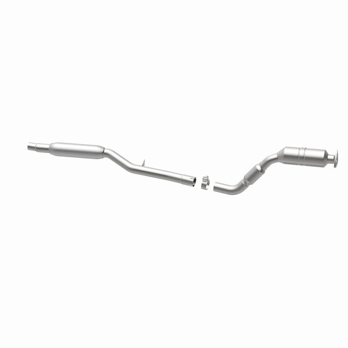 MagnaFlow Direct Fit Catalytic Converter 2005-2007 A6 QUATTRO 3.2L Underbody