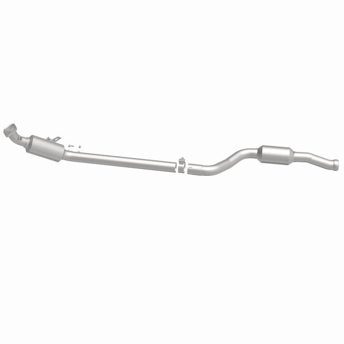 MagnaFlow 12-16 E350 V6 3.5 OEM Underbody Direct Fit Converter
