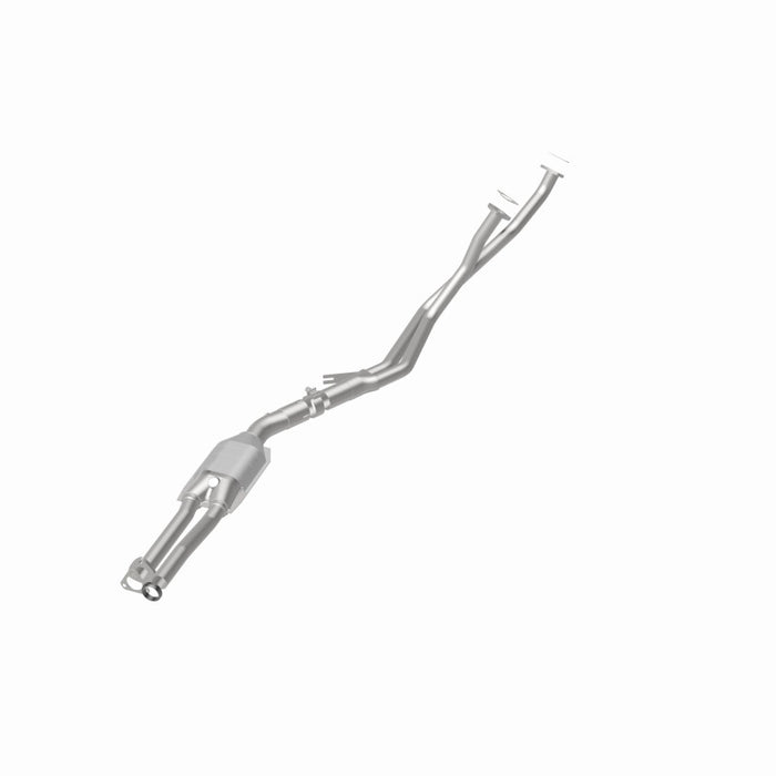 MagnaFlow Direct Fit Catalytic Converter BMW 80 88