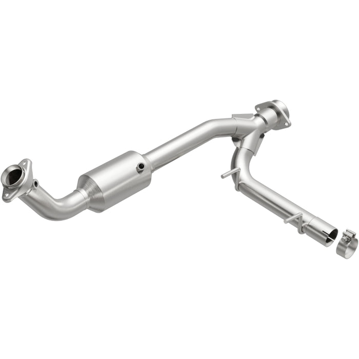 MagnaFlow 2005 Lincoln Navigator 5.4L Direct Fit Converter