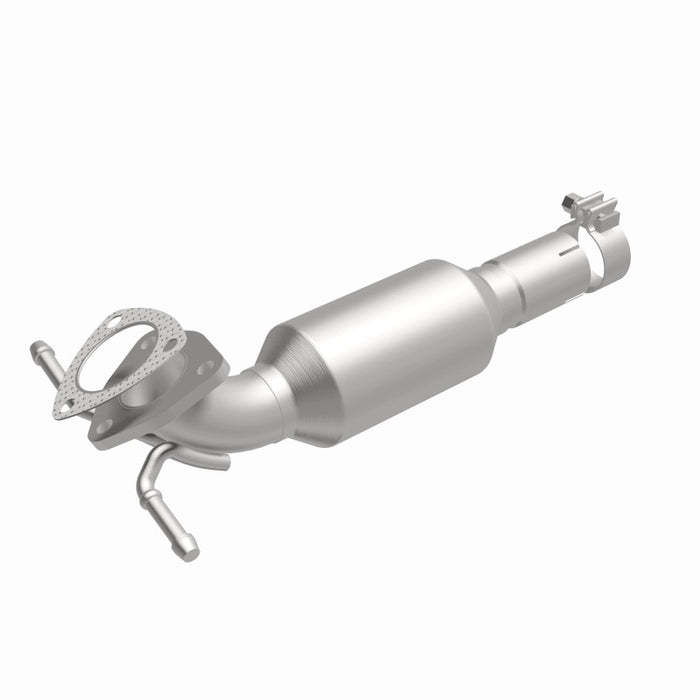 MagnaFlow 16-19 Chevrolet Cruze L4 OEM Underbody Rear Direct Fit Converter