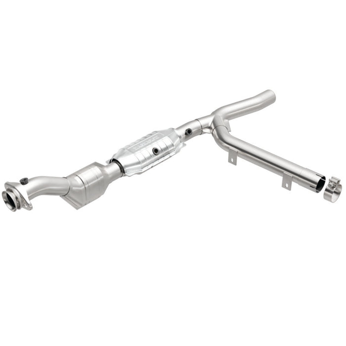 MagnaFlow Direct Fit Catalytic Converter 97-98 Ford Trucks 4.6L