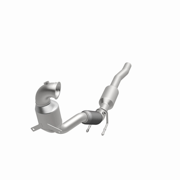 MagnaFlow 16-18 Volkswagen Jetta L4 OEM Underbody Single Direct Fit Converter