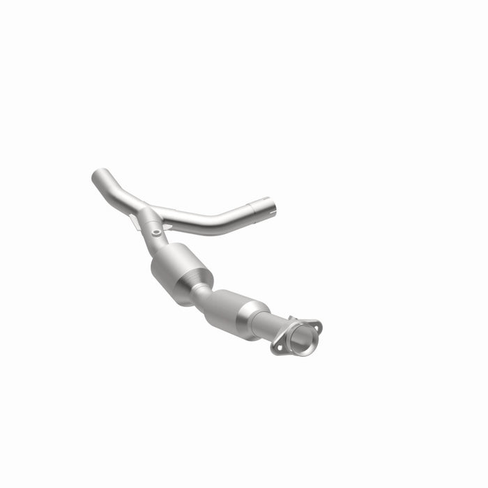 MagnaFlow 2007 Ford E-150 4.6L Direct Fit Converter