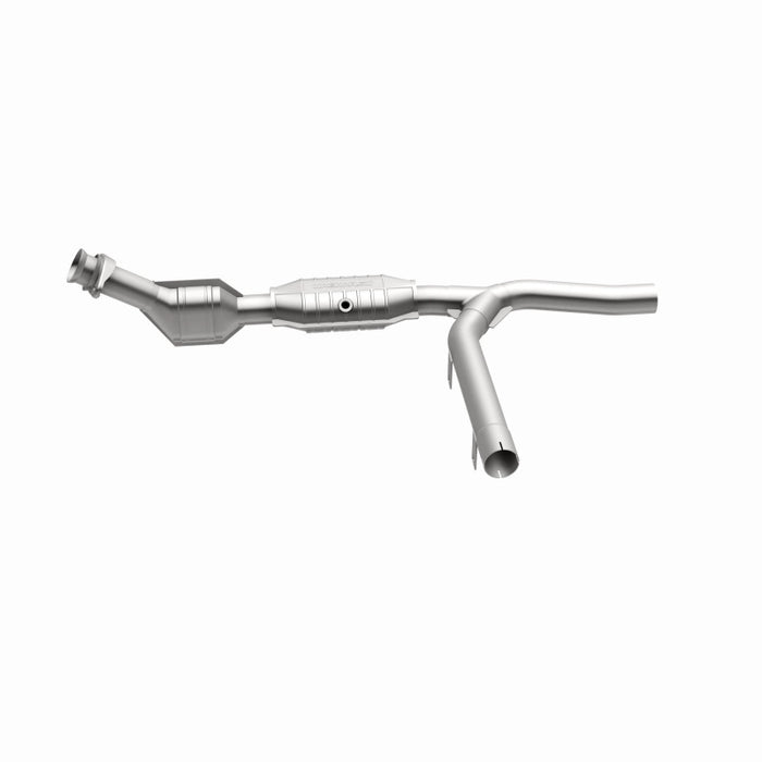MagnaFlow Direct Fit Catalytic Converter 01-04 Ford F-150 4.2L 2wd