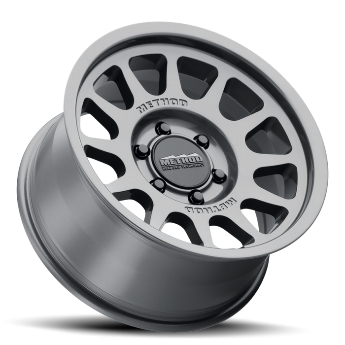 Method MR703 Bead Grip HD 18x9 +40mm Offset 6x5.5 95.25mm CB Gloss Titanium Wheel