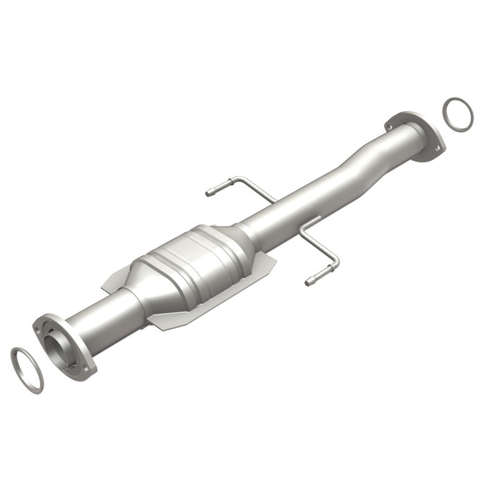 MagnaFlow Direct Fit Catalytic Converter 02-03 Toyota Tacoma 2.4L