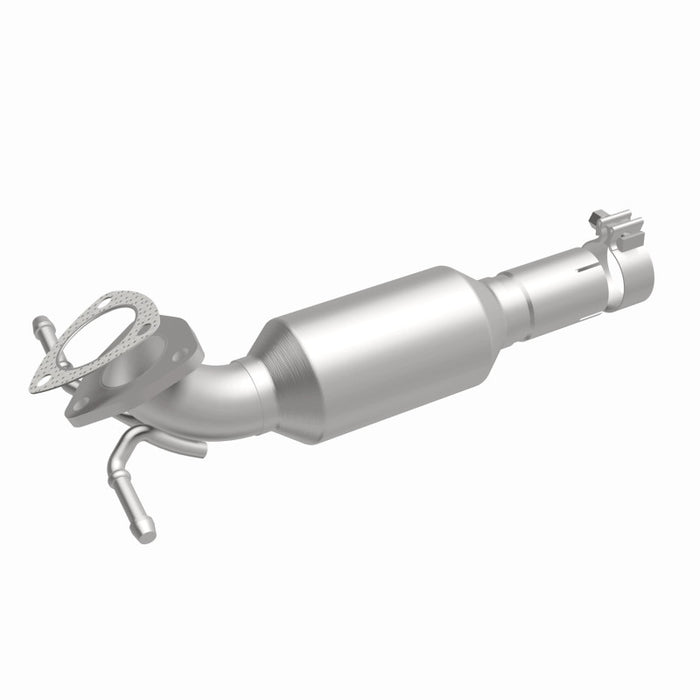 MagnaFlow 16-19 Chevrolet Cruze L4 OEM Underbody Rear Direct Fit Converter