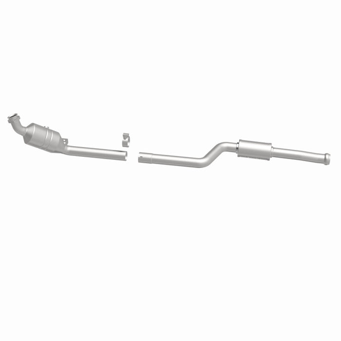 MagnaFlow Direct Fit Catalytic Converter 08-10 C300 3.0L D/S