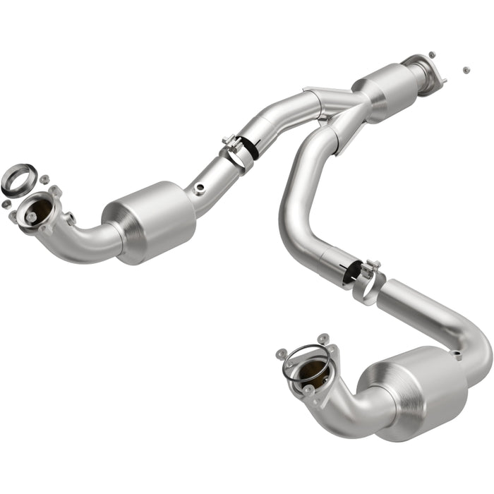 MagnaFlow 12-20 Chevrolet Express 4500 Underbody 6.0L Direct Fit Catalytic Converter