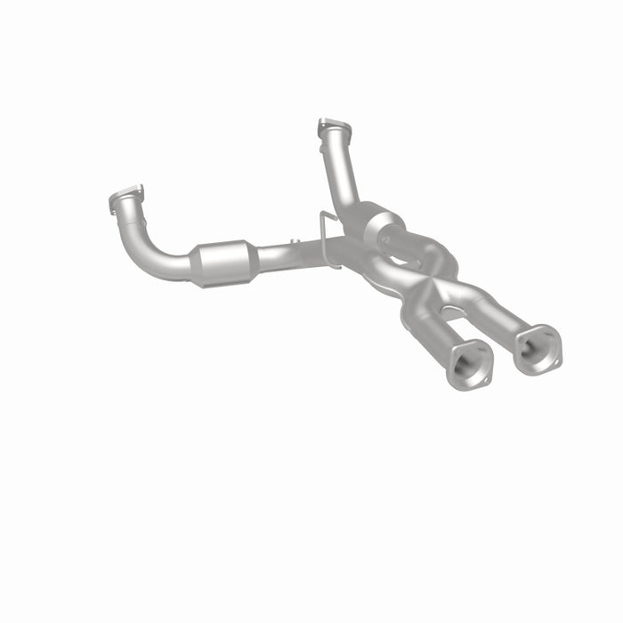 MagnaFlow Direct Fit Catalytic Converter 06-10 Jeep Grand Cherokee 6.1L