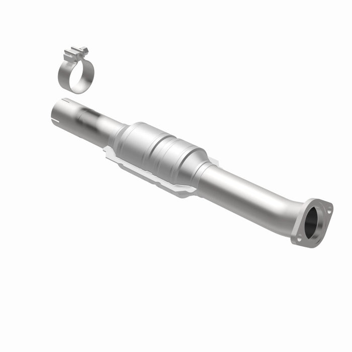 MagnaFlow Direct Fit Catalytic Converter 2010-2012 VENZA 2.7L Underbody