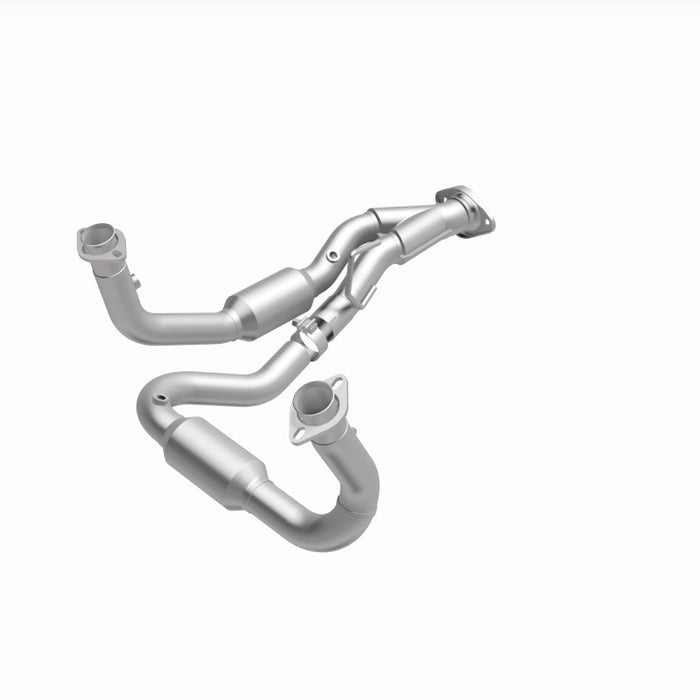MagnaFlow 05-06 Jeep Grand Cherokee 4.7L Direct Fit Catalytic Converter