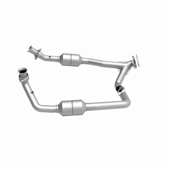 MagnaFlow Direct Fit Catalytic Converter 00-03 Ford E150 5.4L