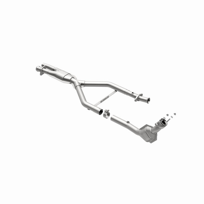 MagnaFlow Direct Fit Catalytic Converter 96-98 Lincoln Mark VIII 4.6L