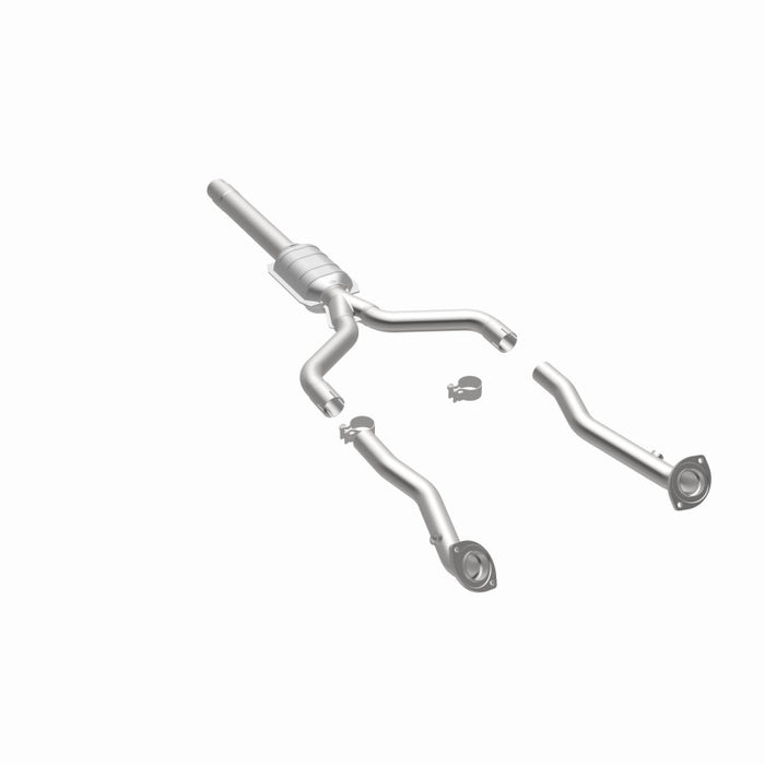 MagnaFlow Direct Fit Catalytic Converter 96-97 Lexus LS400 4.0L rear
