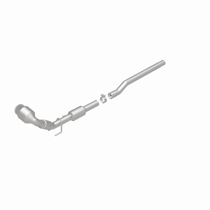 MagnaFlow Direct Fit Catalytic Converter 13-15 VW Beetle 2.0L / 14-15 VW Jetta/Passat 1.8L