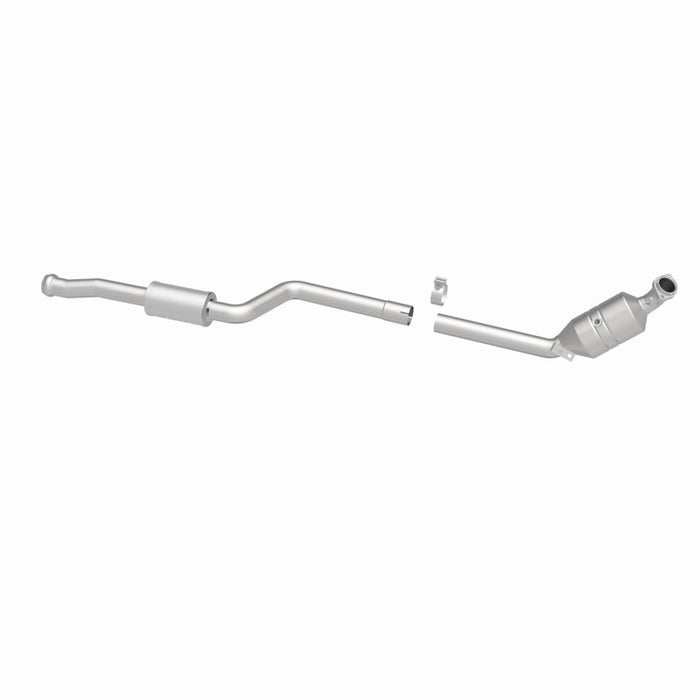 MagnaFlow 08-10 Mercedes-Benz C300 3.0L Direct Fit Converter