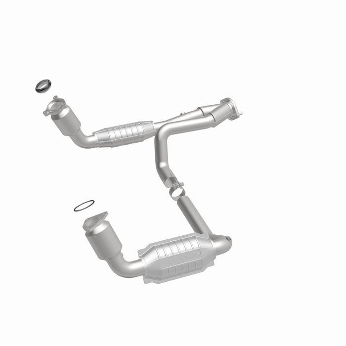 MagnaFlow DF Cat Conv Chevy/GMC Avalanche/Sierra/Silverado/Suburban/Yukon XL 1500 / Tahoe/Yukon 5.3L